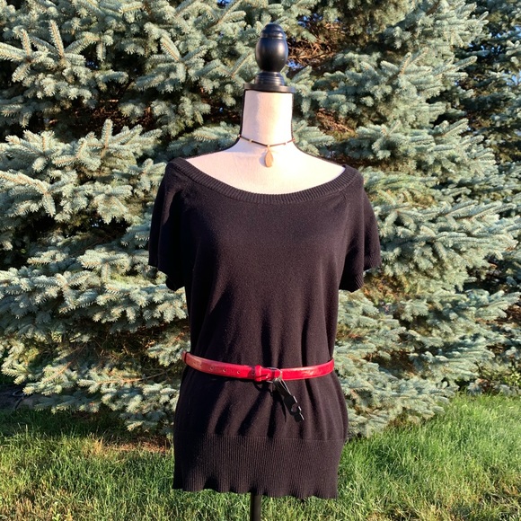 MAKE OFFER!🥀Maurices sweater top🥀 - Picture 2 of 5